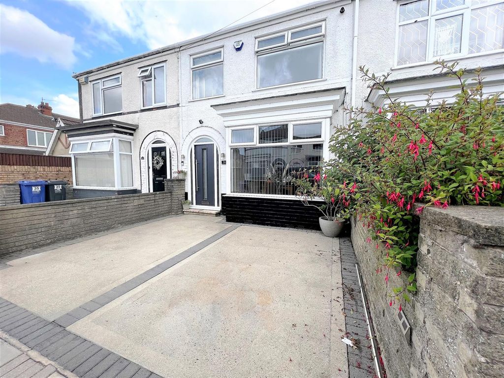 3 bed terraced house for sale in Huddleston Road, Grimsby, N.E. Lincs