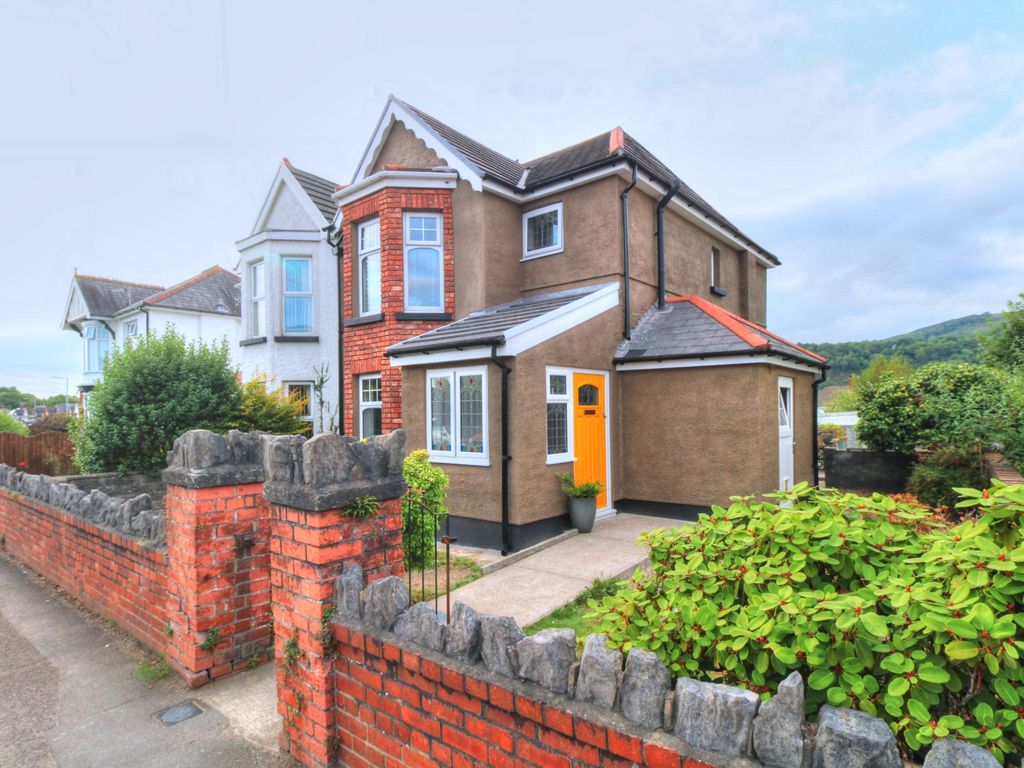 3 bed semidetached house for sale in Wern Road, Skewen, Neath SA10