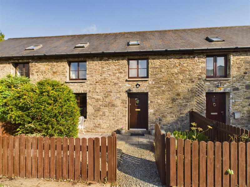 2 bed terraced house for sale in Buarth Y Bragwr, Llanarthne, Carmarthen SA32, £189,950 Zoopla