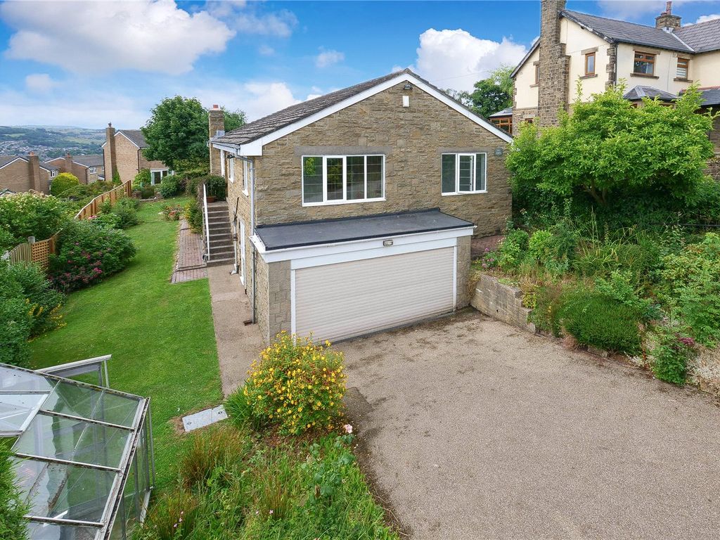 4 bed bungalow for sale in Belmont Rise, Baildon, Shipley, West Yorkshire BD17 Zoopla