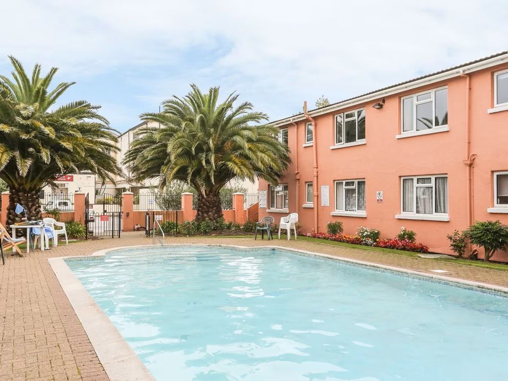 1 bed flat to rent in New Esplanade Court, Esplanade Road, Paignton TQ4