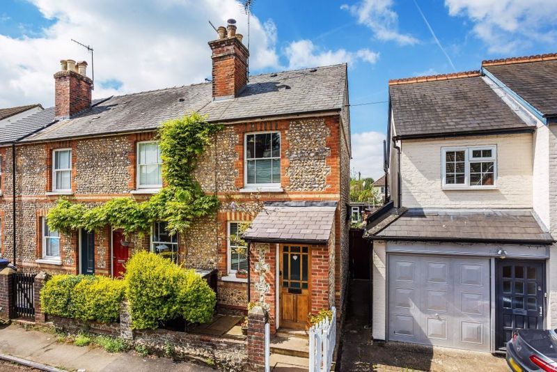 3 bed semidetached house for sale in Bailey Road, Westcott, Dorking
