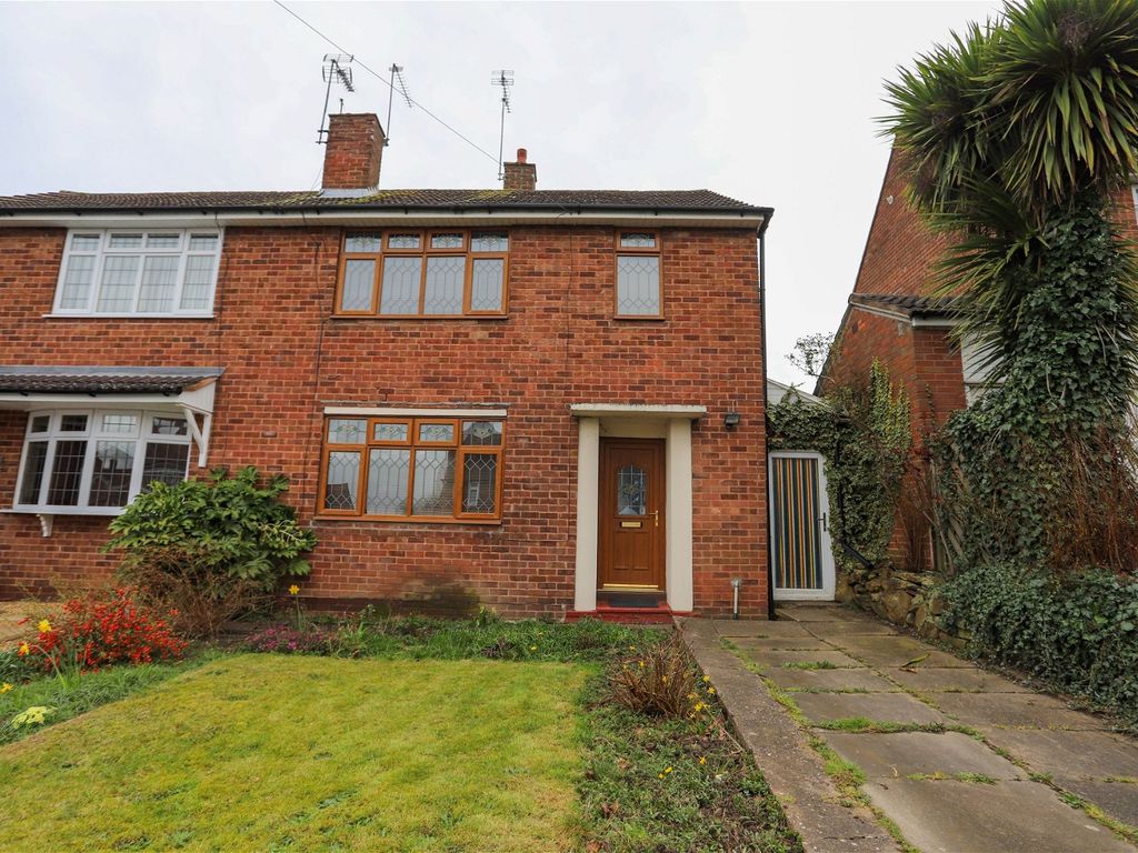 2 bed semidetached house for sale in Standhills Road, Kingswinford DY6