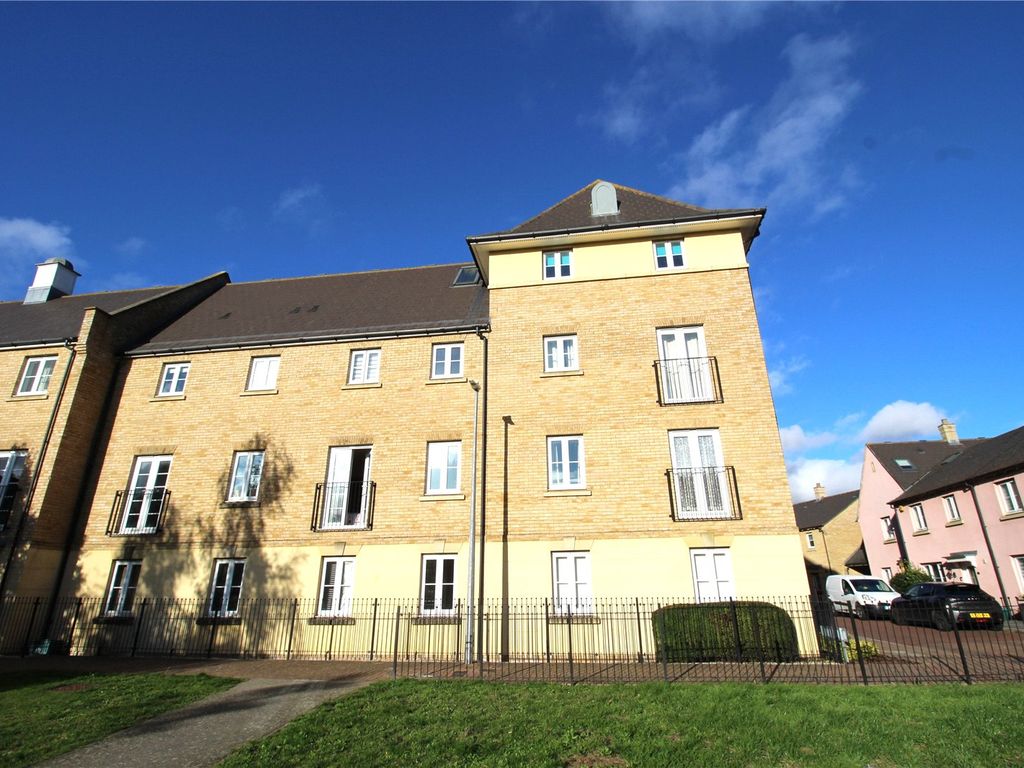 2 bed flat to rent in Chapman Place, Colchester CO4, £950 pcm Zoopla