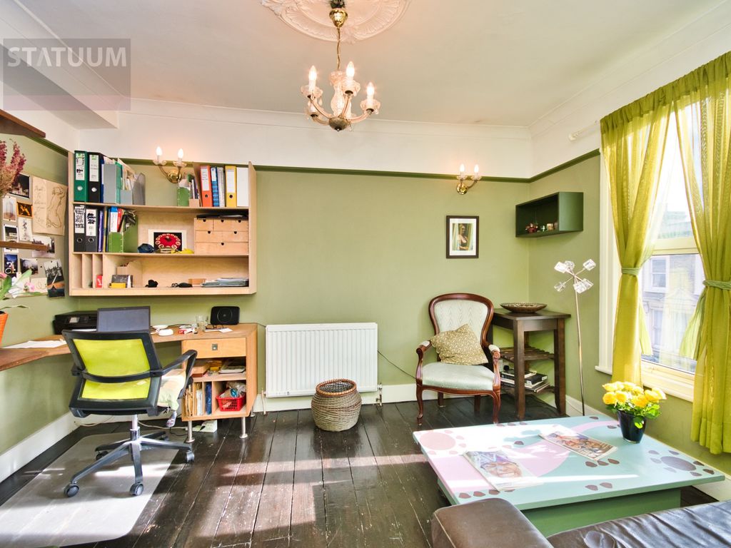 1 bed terraced house to rent in Graham Road, Hackney Central, London E8