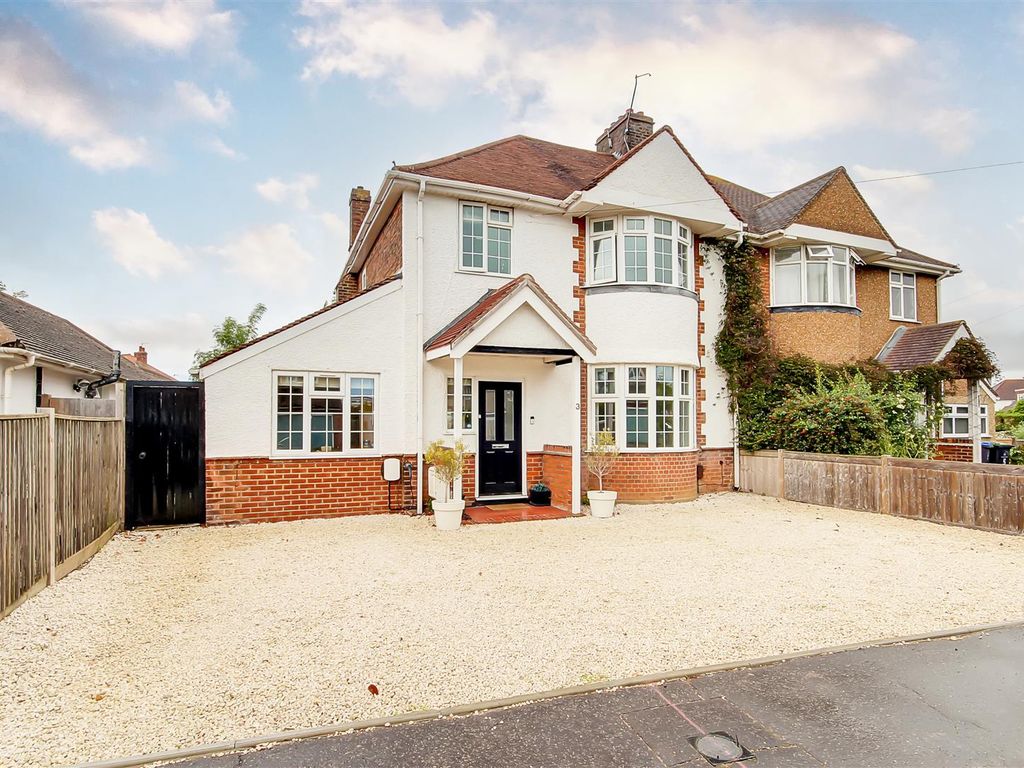 4 bed semidetached house for sale in Congreve Road, Broadwater, Worthing BN14 Zoopla
