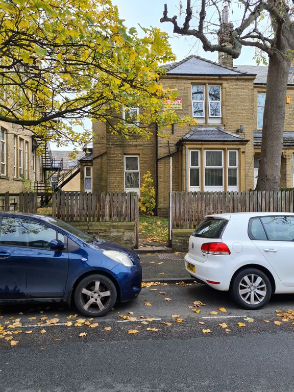 Mannville Terrace Bradford West Yorkshire BD7  
