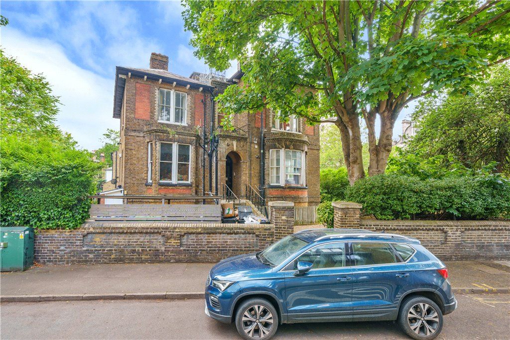 1 bed flat for sale in Pelham Lodge, Grove Crescent, Kingston Upon