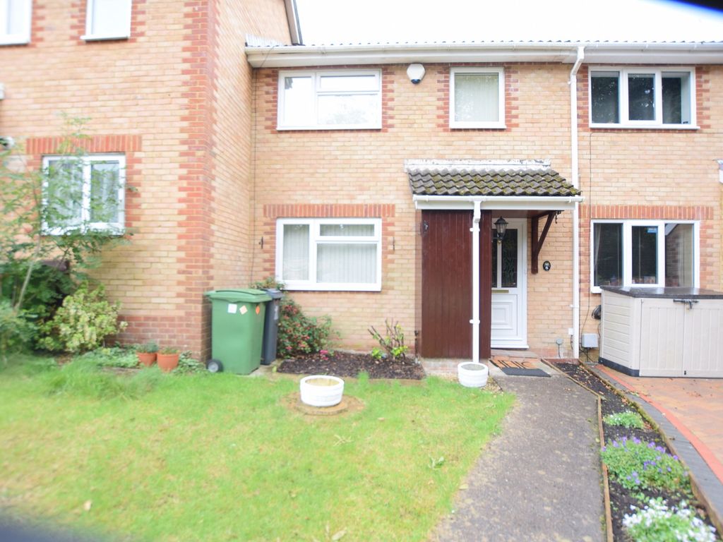 3 bed terraced house to rent in Clos Y Wiwer, Thornhill, Cardiff. CF14