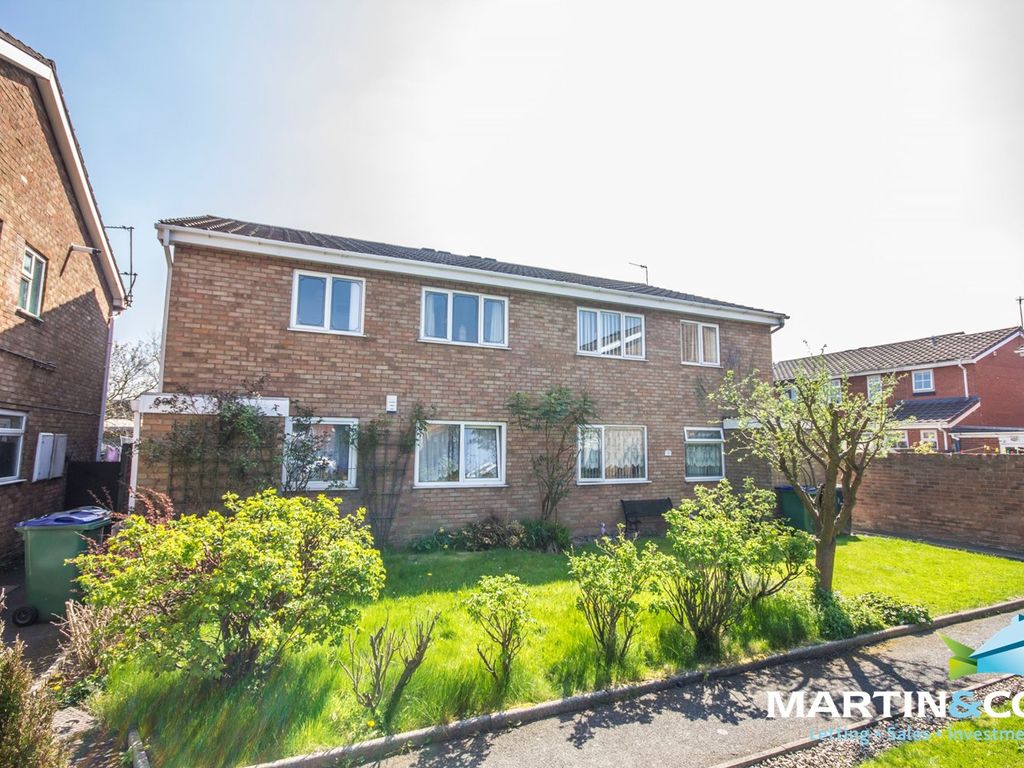 2 bed to rent in Warren Close, Tipton DY4, £675 pcm Zoopla