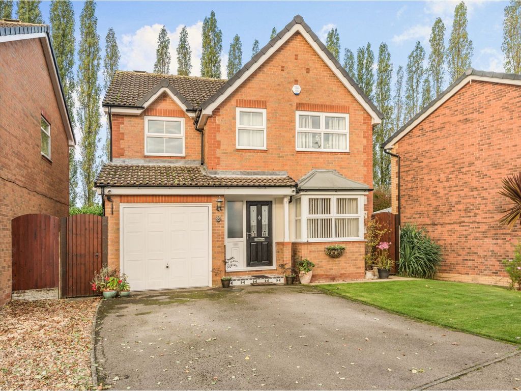 4 bed detached house for sale in Thornes Moor Road, Wakefield WF2 Zoopla