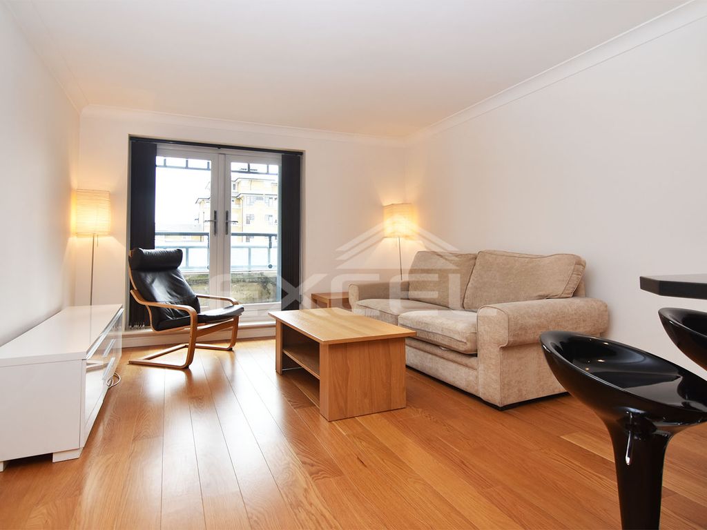 1 bed flat to rent in Nightingale Lodge, Carlton Gate, Admiral Walk W9
