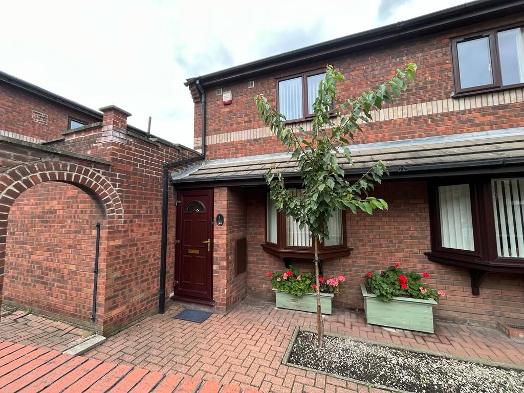 2 bed end terrace house for sale in Bridge Road, Gainsborough DN21, £