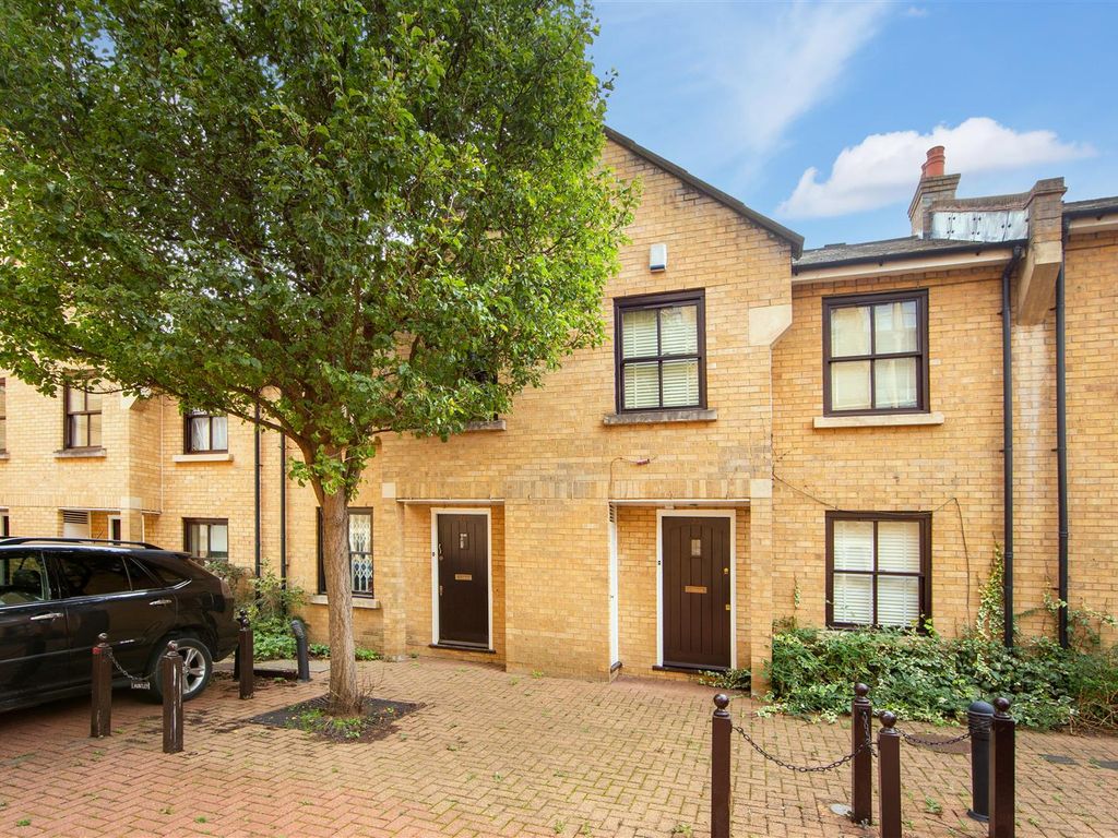 Wordsworth Place, London NW5  