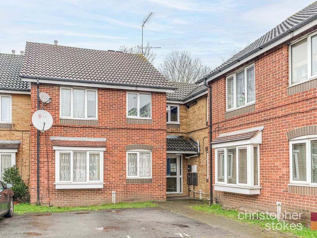 1 bed flat for sale in Teresa Gardens, Waltham Cross EN8 Zoopla