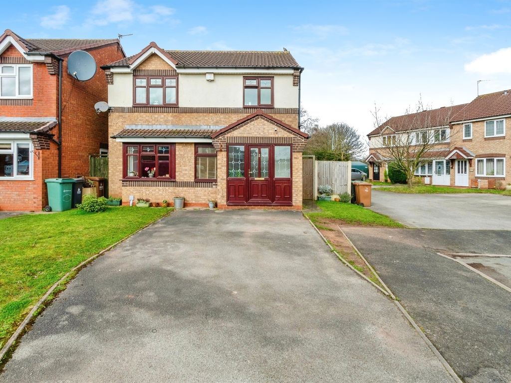 3 bed detached house for sale in Britannia Road, Walsall WS1, £330,000