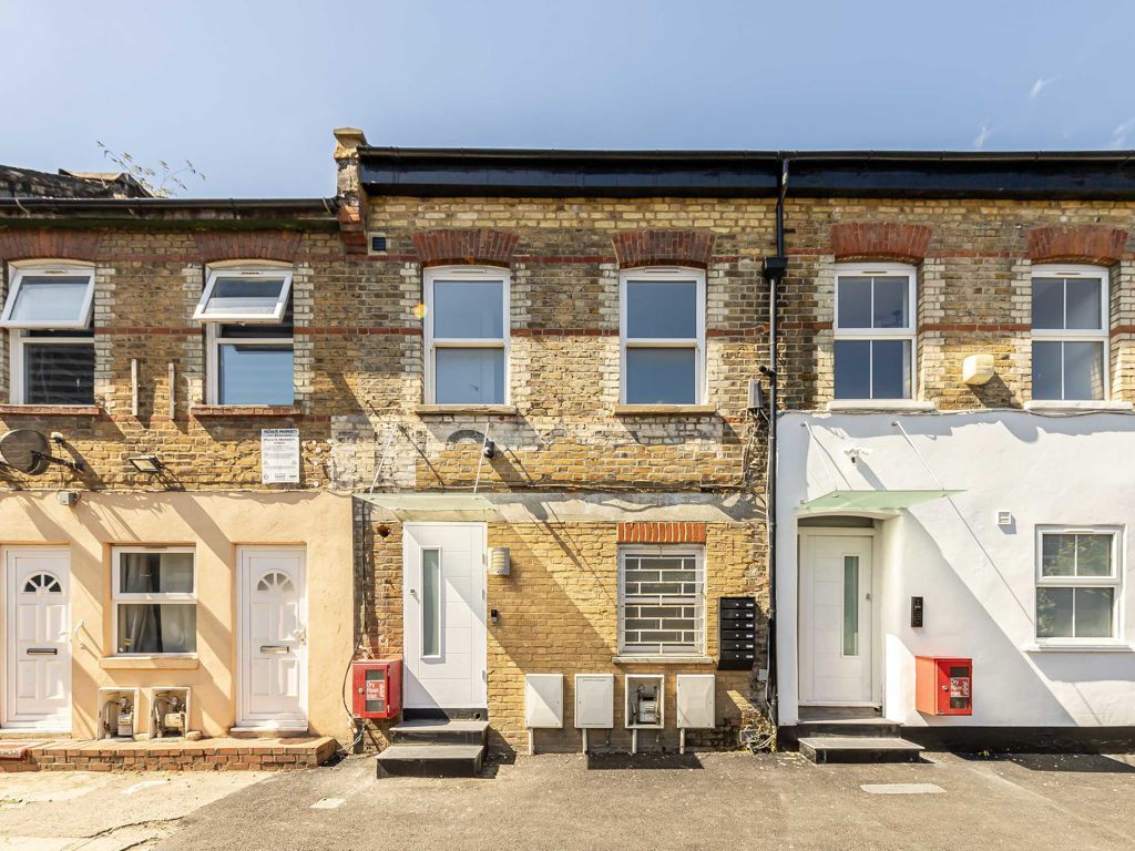 New home, 1 bed flat for sale in Millers Terrace, London E8, £420,000