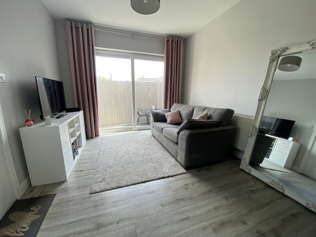 1 bed end terrace house to rent in Kings Road, Paignton TQ3, £895 pcm