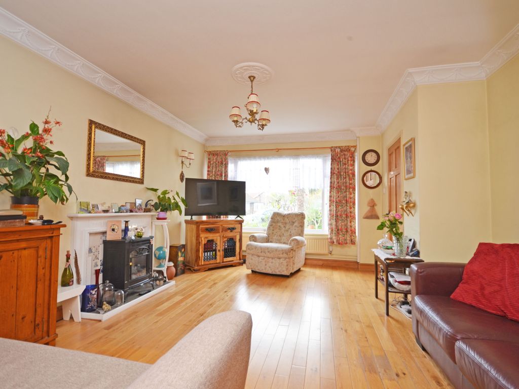 3 bed terraced house for sale in Lodsworth Road, Rose Green, Bognor