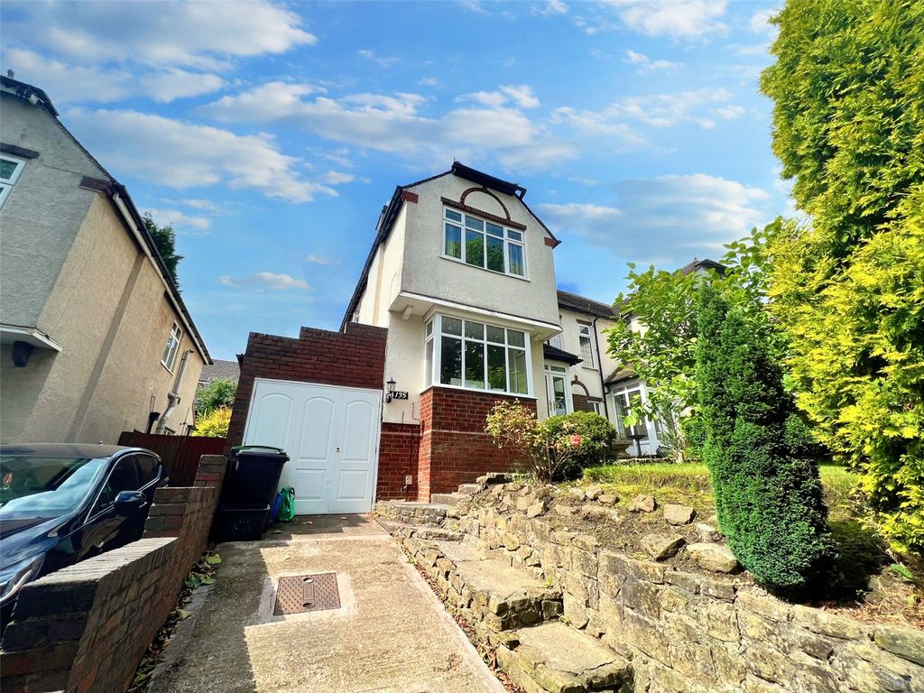 3 bed semidetached house for sale in The Broadway, Dudley, West