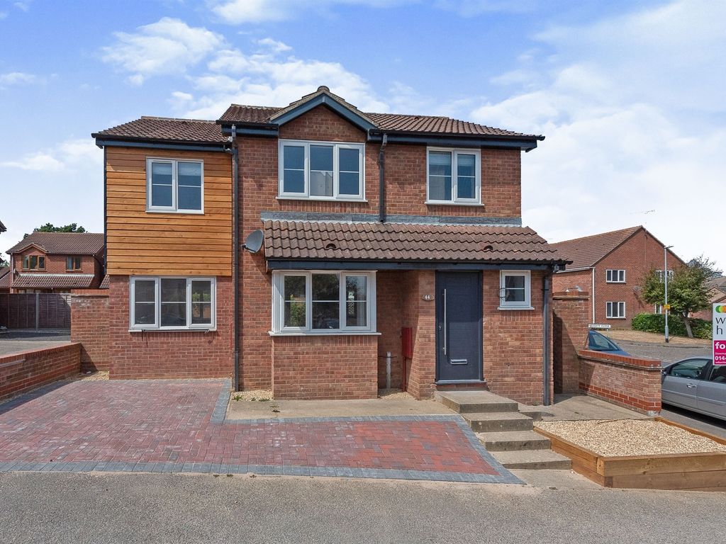 4 bed detached house for sale in Lavenham Way, Stowmarket IP14 Zoopla