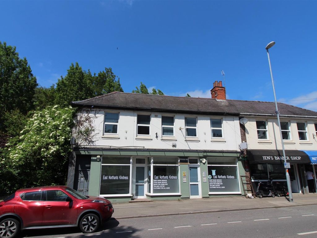 2 bed flat to rent in Brook Street, Raunds, Wellingborough NN9 Zoopla