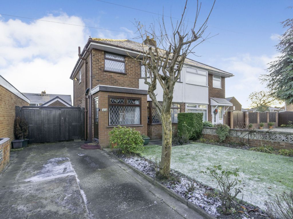 3 bed semidetached house for sale in Underwood Drive, Ellesmere Port