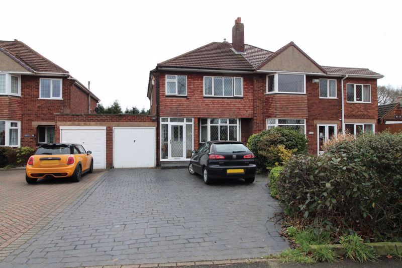 3 bed semidetached house for sale in Whetstone Lane, Aldridge WS9, £