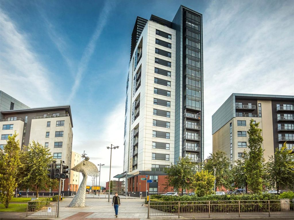 2 bed flat to rent in Meadowside Quay Square, Glasgow G11 Zoopla