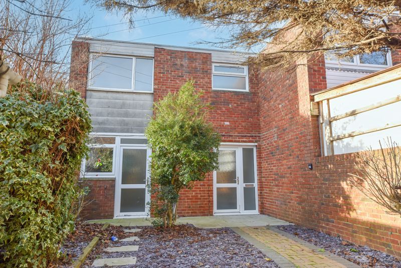 3 bed terraced house for sale in Somers Road, Southsea PO5, £219,995