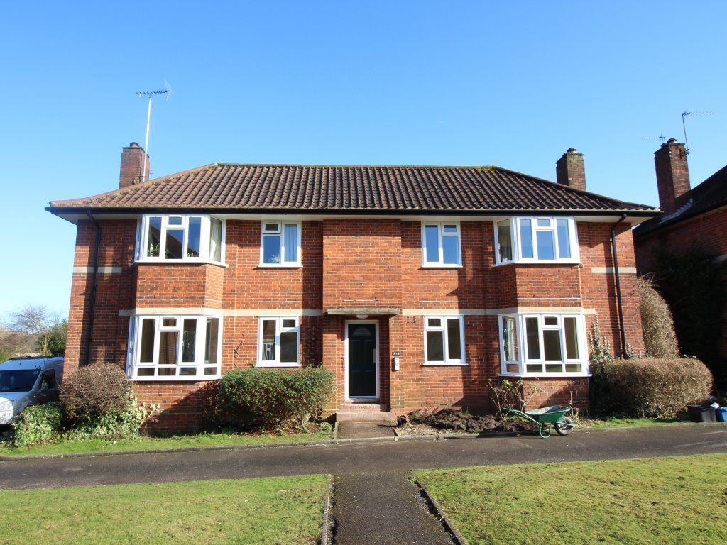 1 bed flat to rent in Greenwood Close, Bushey Heath, Bushey WD23, £