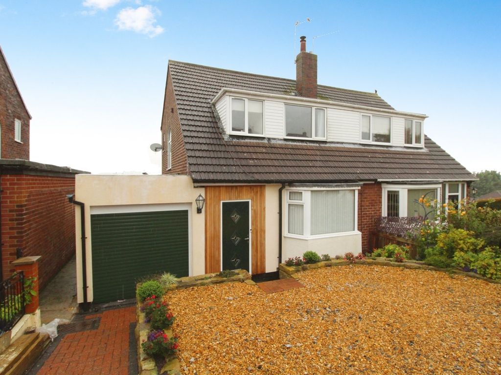 3 bed semidetached house for sale in Barley Mill Crescent, Consett
