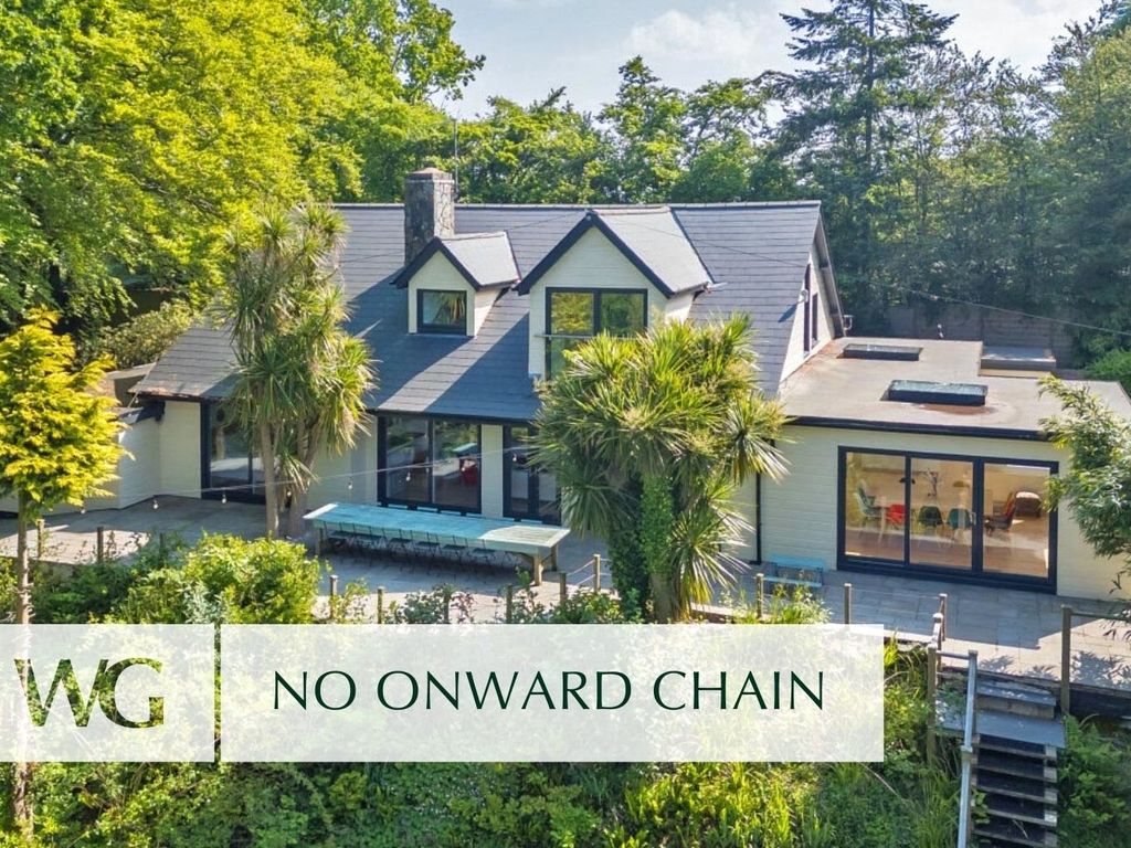 7 bed detached house for sale in Exmouth Road, Aylesbeare, Exeter EX5