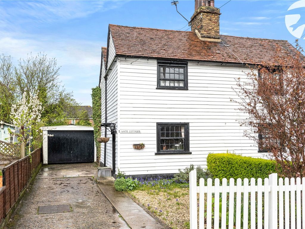 2 bed semidetached house for sale in Swanley Village Road, Swanley