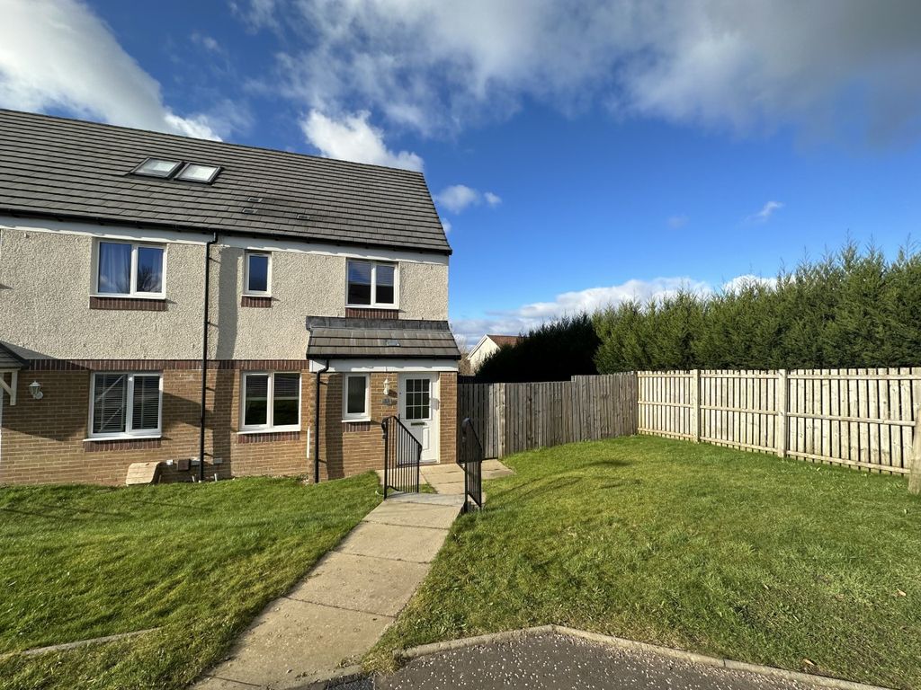 3 bed end terrace house for sale in Dunscaith Drive, Cambuslang