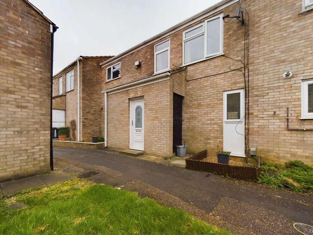 3 bed terraced house for sale in Eyrescroft, Bretton, Peterborough PE3