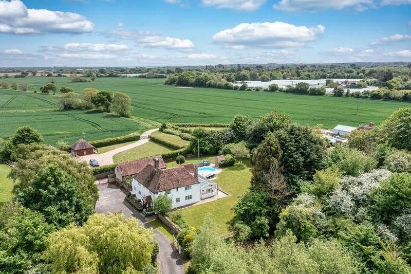 6 bed country house for sale in Chichester Road, Sidlesham Common
