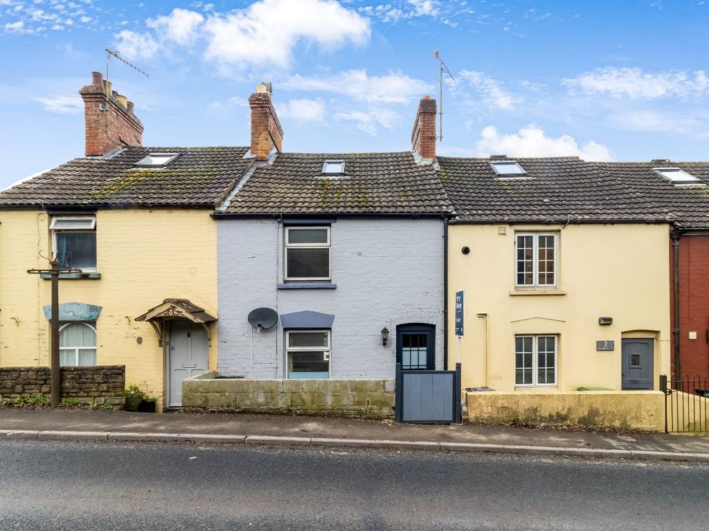 3 bed terraced house for sale in Wycliffe Terrace, Bath Road