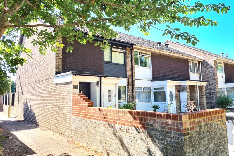 2 bed flat for sale in Deane Gardens, Lee On The Solent PO13 Zoopla