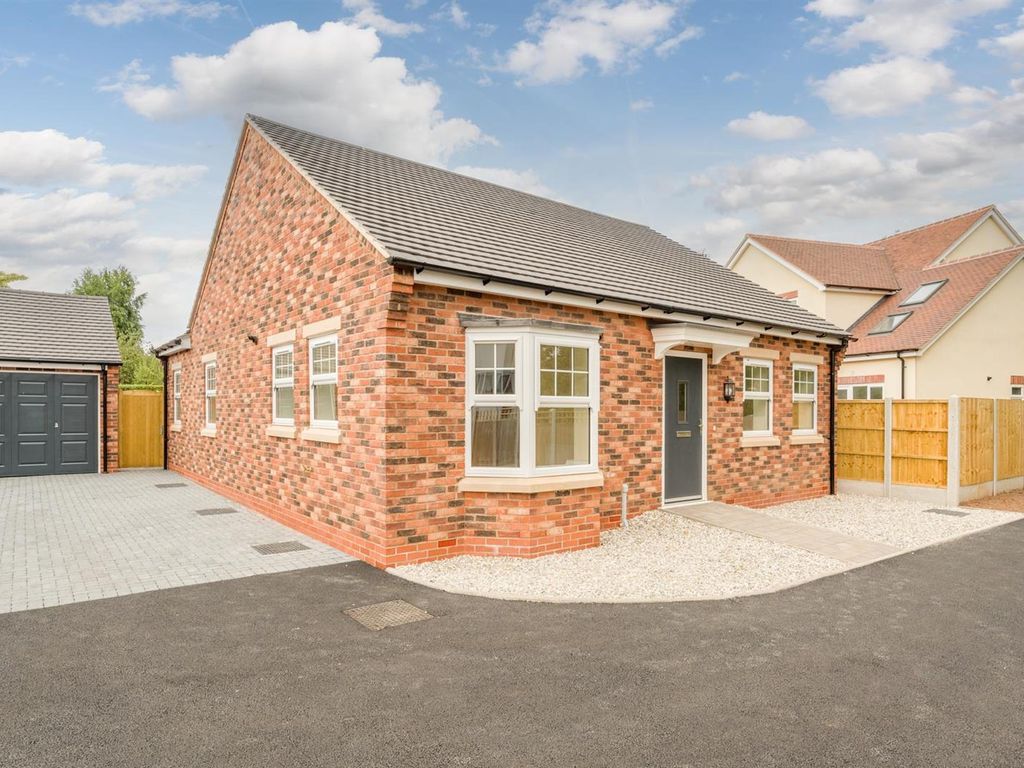 House For Sale Larch Road Kingswinford at Samantha Lee blog