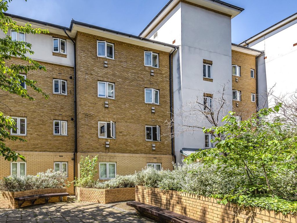 2 bed flat for sale in Monroe House, 7 Lorne Close, London NW8, £650,000 Zoopla