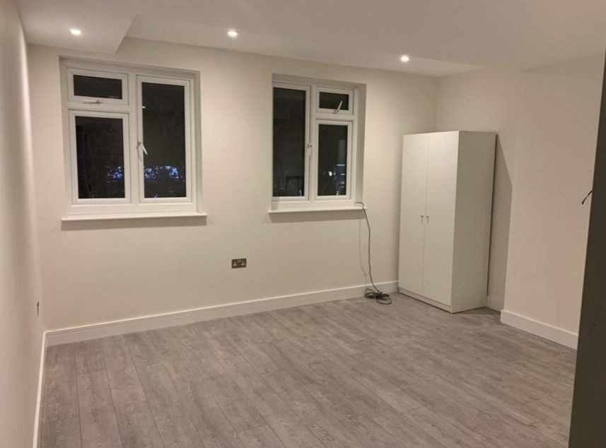 2 bed flat to rent in Hatch End, Pinner, Middlesex HA5, £1,650 pcm Zoopla