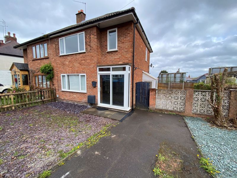 3 bed semidetached house to rent in College Street, Nuneaton CV10 Zoopla