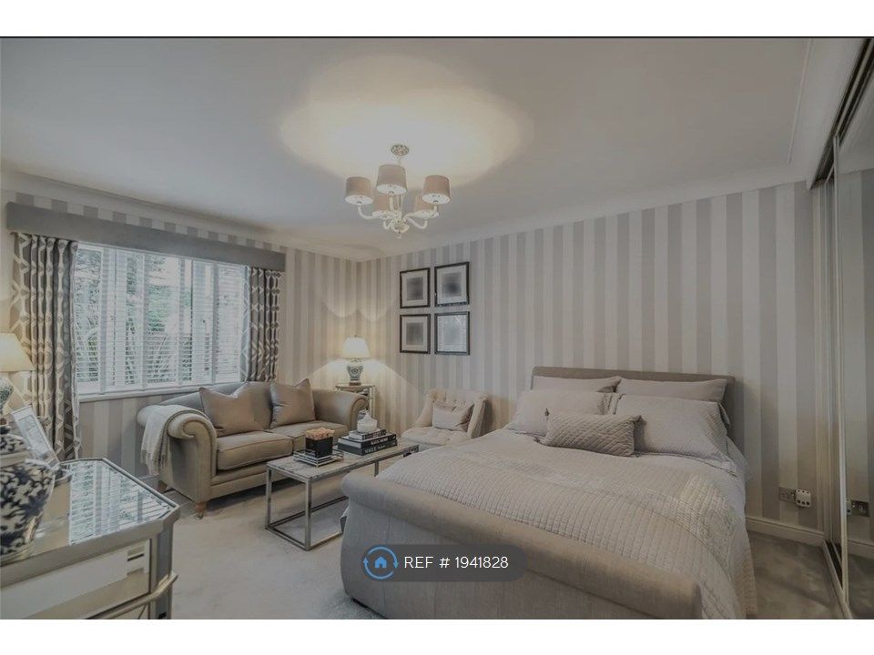 Studio to rent in Bell View Manor, Ruislip HA4, £1,100 pcm Zoopla