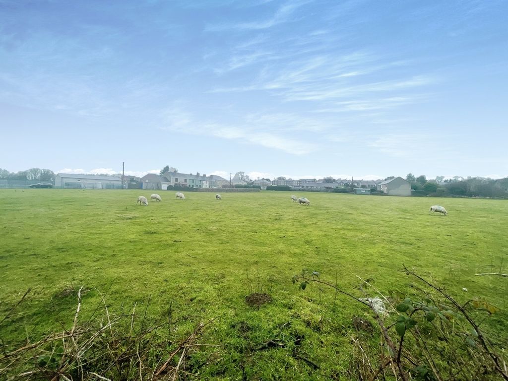Land for sale in Land B, Ty'n Y Weirglodd, Penygroes, Caernarfon LL54