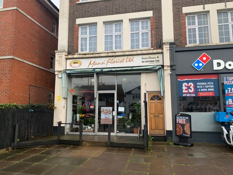 Retail premises to let in 3 Pinner Green, Pinner HA5, £29,950 pa Zoopla