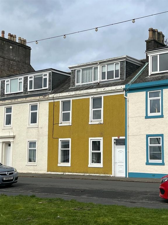 2 bed flat for sale in Glasgow Street, Millport, Isle Of Cumbrae KA28