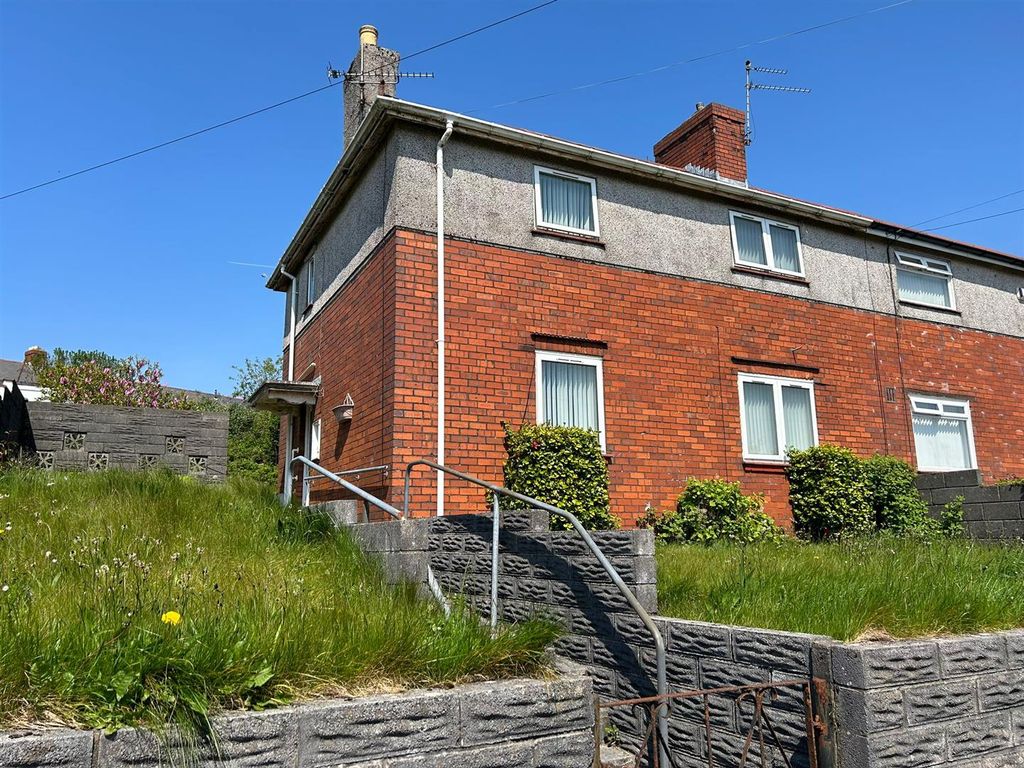3 bed semidetached house for sale in Teilo Crescent, Mayhill, Swansea SA1, £100,000 Zoopla