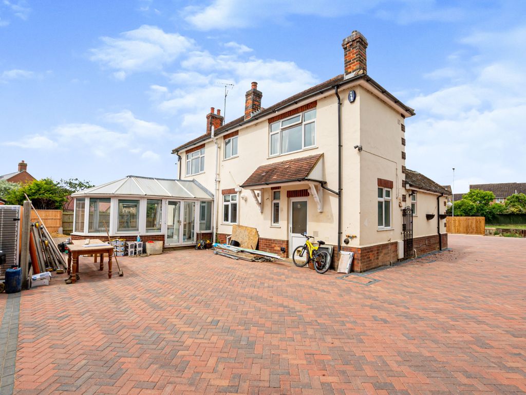 4 bed detached house for sale in North Street, Wellingborough NN9 Zoopla