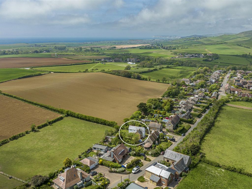 3 bed cottage for sale in Sandy Way, Shorwell, Newport PO30 Zoopla